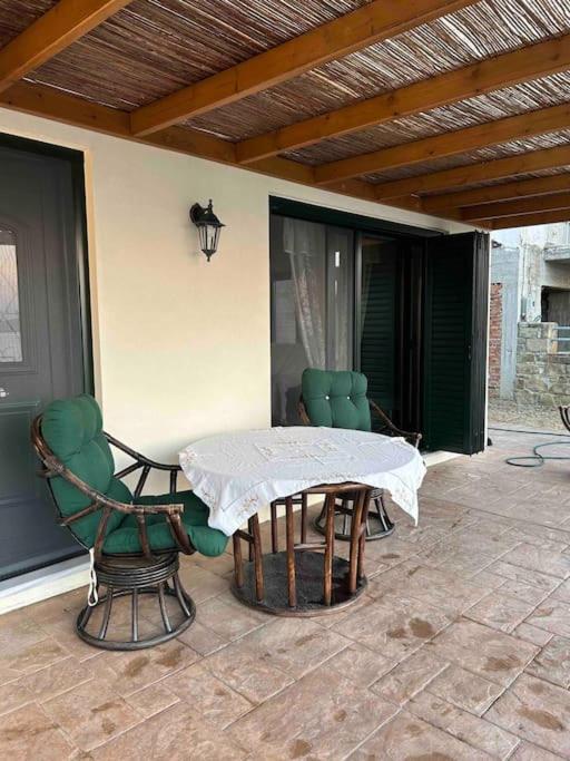 Moudros Sunset Apartment Moúdhros Exterior foto